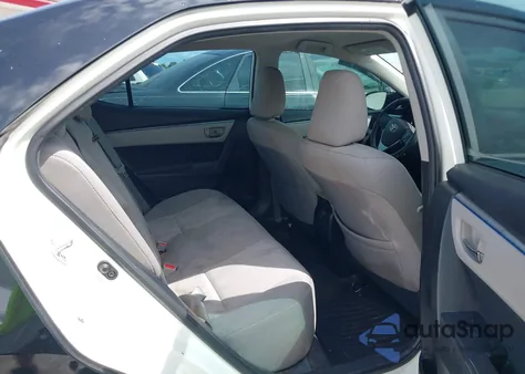 2015 Toyota Corolla Le Plus z USA, uszkodzony, nr VIN 2T1BURHE1FC357686